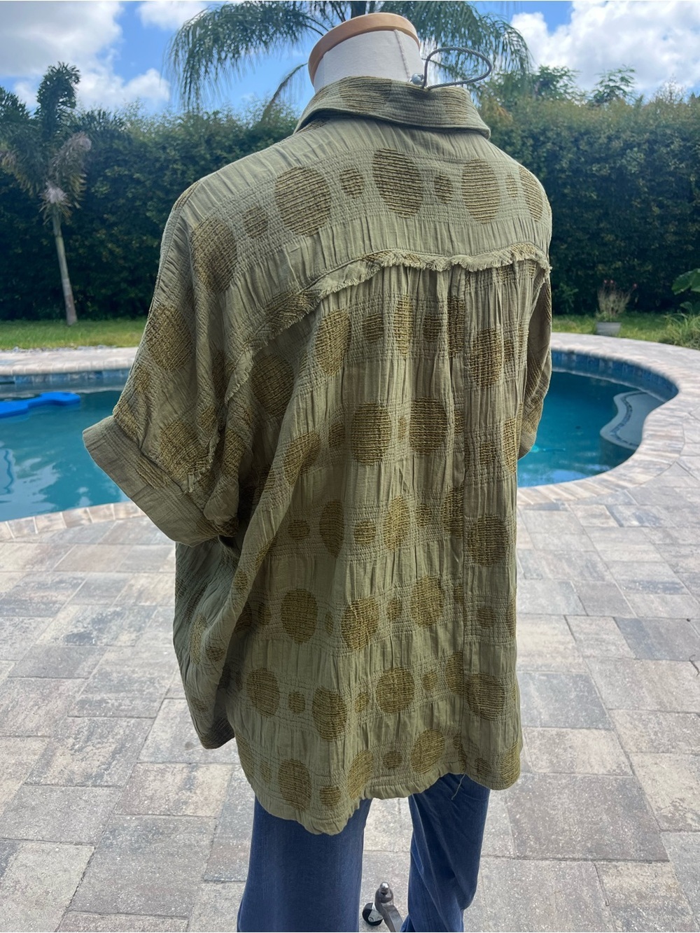 Umgee Olive Green Textured Polka Dot Oversized Button Up Top S - Picture 6 of 8